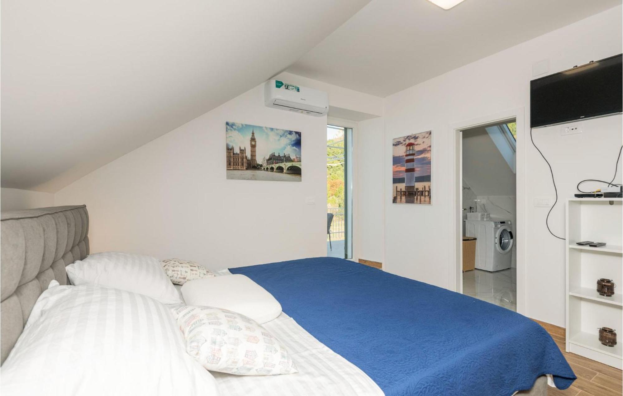 Nice Apartment In Podaca With Wi-Fi エクステリア 写真